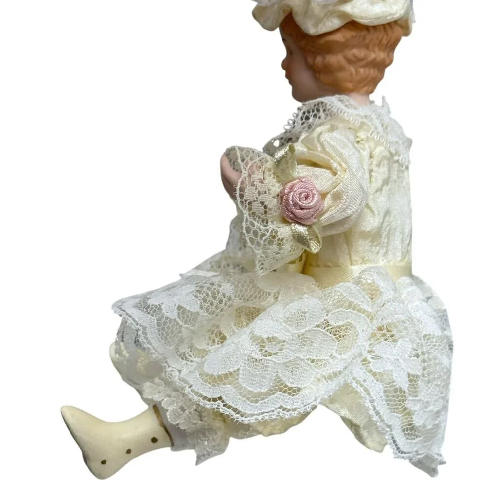 Unbranded victorian style